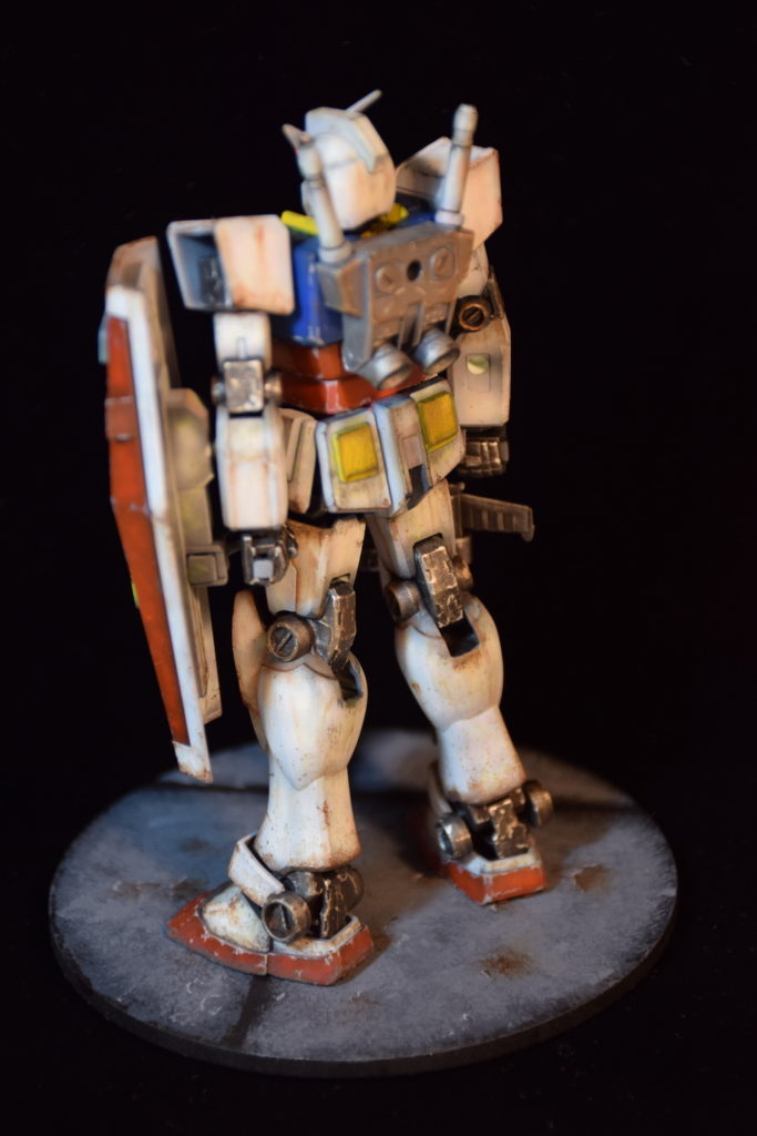 Entry grade gundam model RX-78-2 with weathering