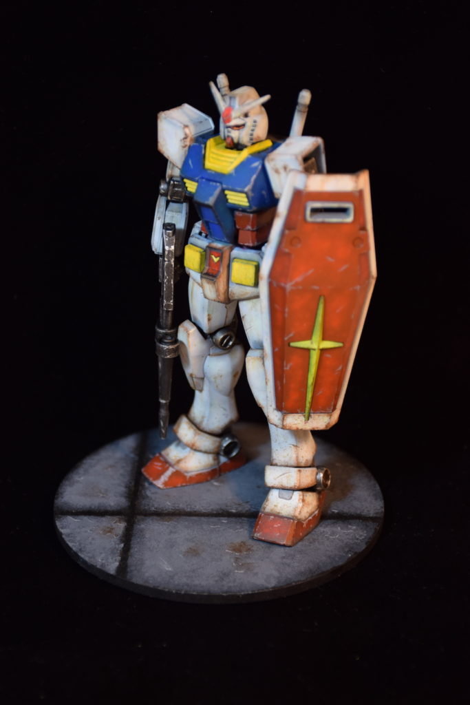 Entry grade gundam model RX-78-2 with weathering